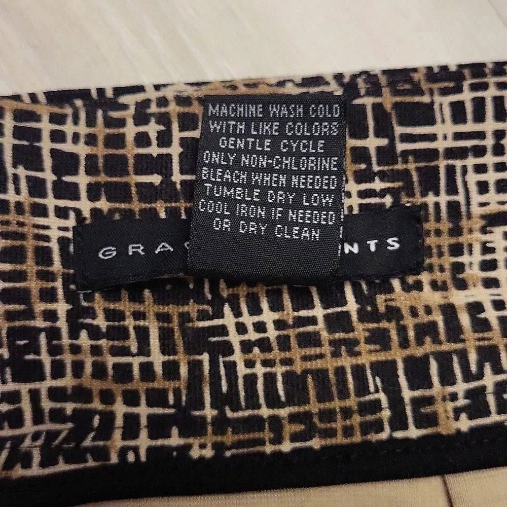 Grace Elements Tan and Black Abstract Design Skirt Womens Size XL - Picture 3 of 6